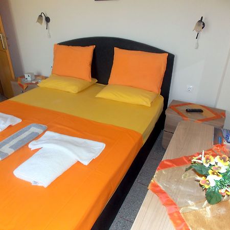 Nikos Apartments Sithonia Buitenkant foto